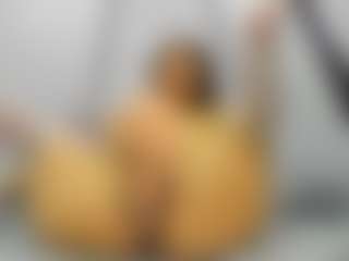 Yaya-fox69's Live Sex Cam Show