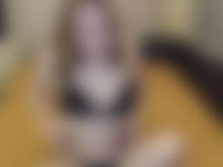 LiaFlower's Live Sex Cam Show