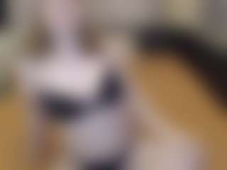 LiaFlower's Live Sex Cam Show
