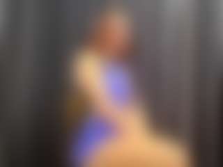 Live cam show with MarquitaFrisch - Granny Squirt on CamClone