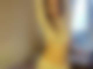 Live cam show with AdenaHarens - College on Camsoda