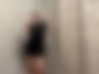 DaiseyDelavergne's Live Sex Cam Show