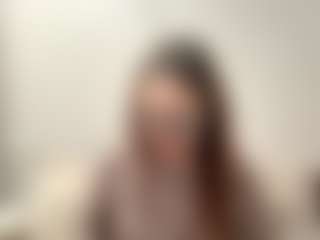 DaiseyDelavergne's Live Sex Cam Show