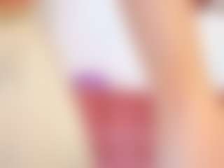Live cam show with EsmeSnowKitty - Blonde Hair Middle Aged on Camsoda