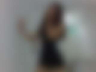 Live cam show with Shira - Petite Young Adult on Camsoda