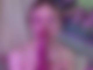 Live cam show with Jade - Facial Piercings on StripNow