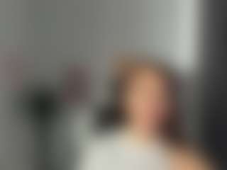 Live cam show with SamanthaDiamond - White on https://playwithruby.com