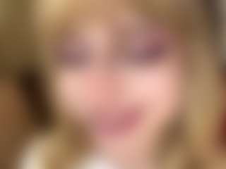 Live cam show with AuroreGlaeser - Blonde Hair on Dolls Live