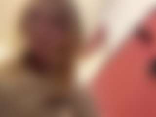 Live cam show with AuroreGlaeser - Hairy Pussy on Camsoda