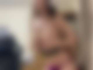 Emily's Live Sex Cam Show