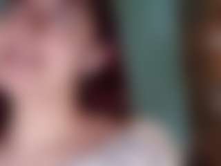 Live cam show with DiamondWeather - Thin on Camming Site