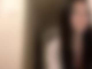 Live cam show with EleaseBabicz - Upskirt on Hubzter Live