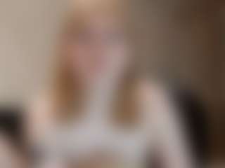 SparkleEmery's Live Sex Cam Show