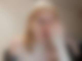 SparkleEmery's Live Sex Cam Show