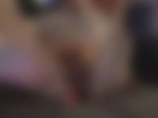 KitteninThighs's Live Sex Cam Show