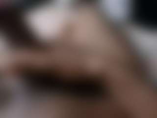 Show in cam erotica live di virginguyx24