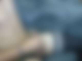 Skibbystrips's Live Sex Cam Show
