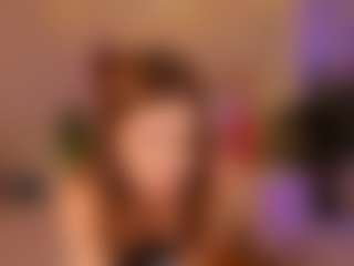 Spettacolo in cam dal vivo con AnhCicerchia - New Young Adult su Camsoda