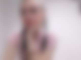 Live cam show with LinaNawwar - New Spank on madthumbs