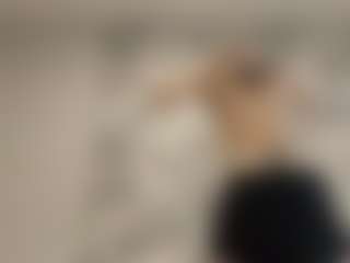 LinaNawwar's Live Sex Cam Show