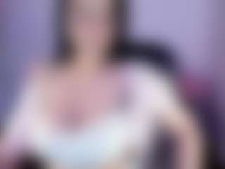 chloe-bluexx's Live Sex Cam Show