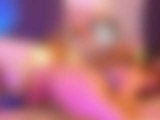 Live cam show with Nikki Grey - Sex on StripNow