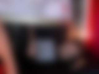 Emma-18's Live Sex Cam Show