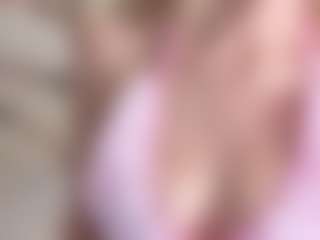 bella-kiss-a's Live Sex Cam Show