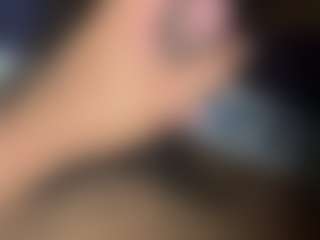 Live cam show with CarlosAlbert02 - Black Hair on Camsoda