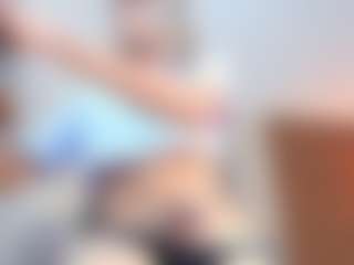 isabella-saaenz's Live Sex Cam Show