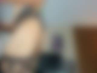 isabella-saaenz's Live Sex Cam Show