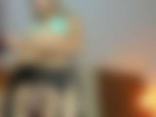 isabella-saaenz's Live Sex Cam Show
