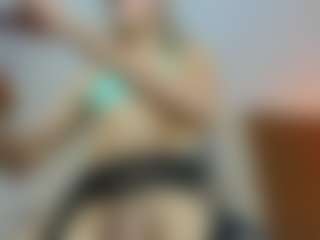 isabella-saaenz's Live Sex Cam Show