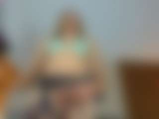 isabella-saaenz's Live Sex Cam Show