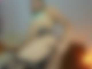 isabella-saaenz's Live Sex Cam Show