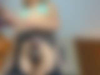 isabella-saaenz's Live Sex Cam Show