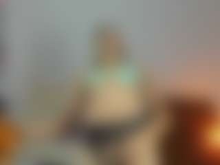 isabella-saaenz's Live Sex Cam Show