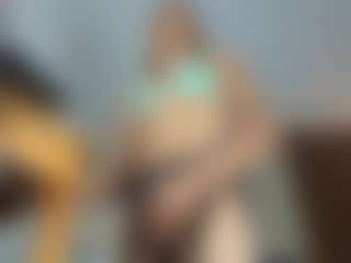 isabella-saaenz's Live Sex Cam Show
