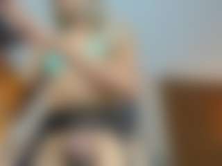 isabella-saaenz's Live Sex Cam Show