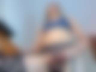 isabella-saaenz's Live Sex Cam Show