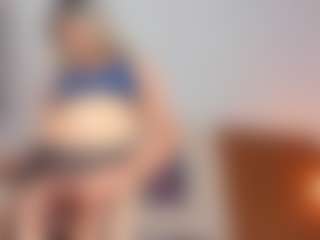 isabella-saaenz's Live Sex Cam Show
