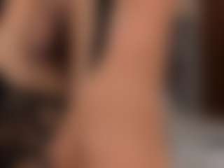 isabella-saaenz's Live Sex Cam Show