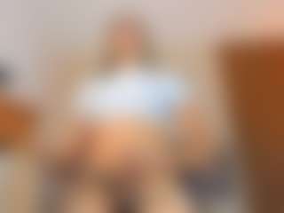 isabella-saaenz's Live Sex Cam Show
