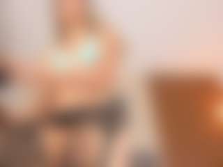 isabella-saaenz's Live Sex Cam Show