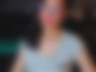 Live cam show with Sandra - Ass Clapping on Camming Site