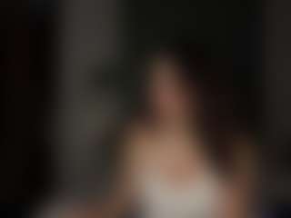 Live cam show with DeborahSanfiorenzo - Hairy Pussy on xplaylive.com
