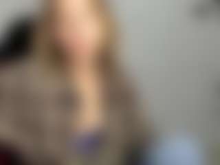 Live cam show with HoneyNikki - Blonde Hair Middle Aged on Soda Cam