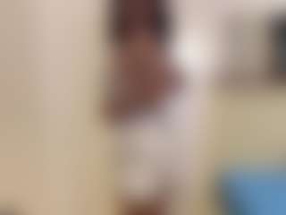 Live cam show with FrankHowarter - Camel Toe on Cam Slut