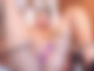 Taylor-Helly's Live Sex Cam Show
