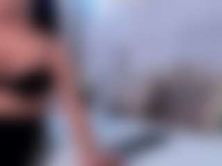 larisa-ella's Live Sex Cam Show